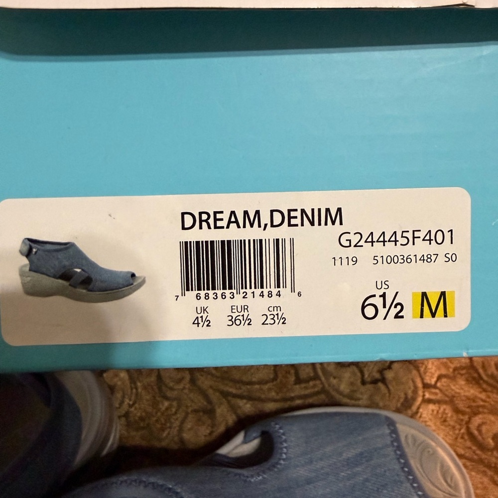 Bzees Dream Denim Sandals - Blue